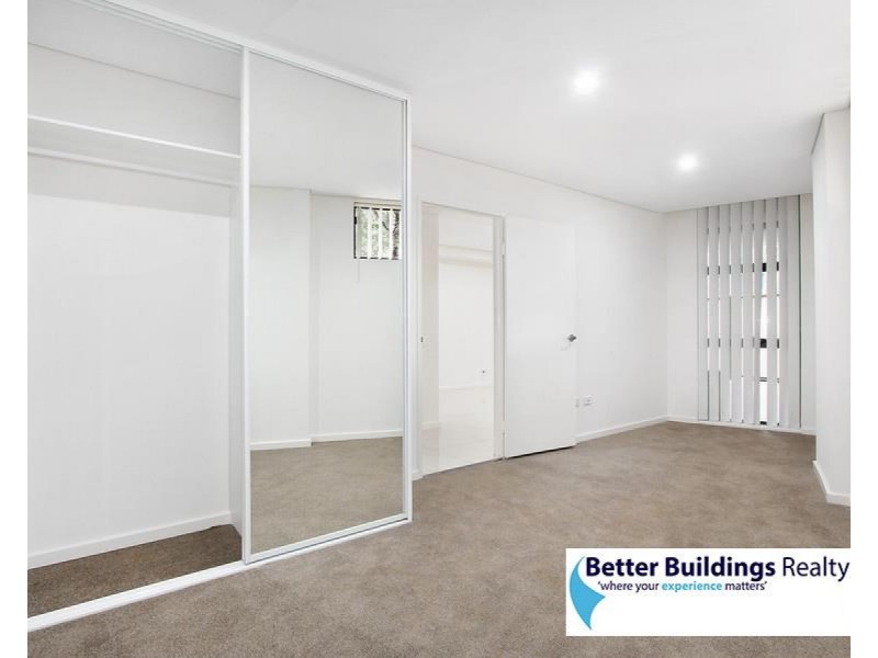 18/8-12 Linden Street, Toongabbie NSW 2146